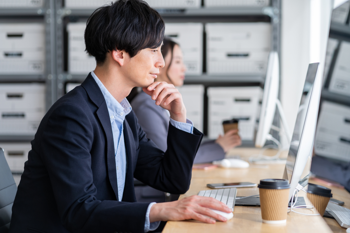 ブートキャンプ研修をパソコンで受けている様子